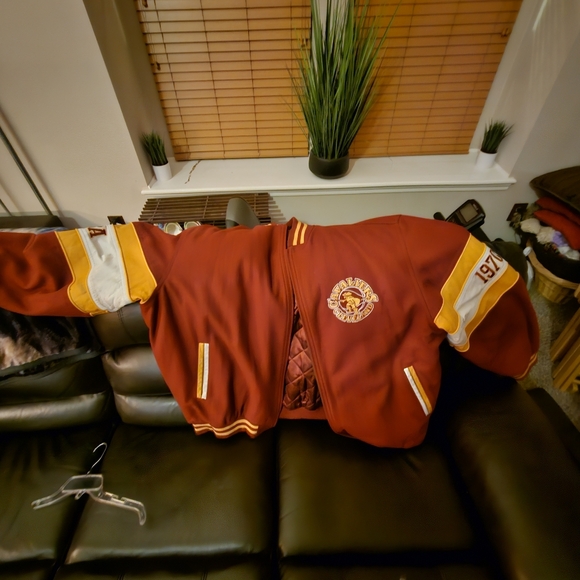 Hardwood Classic Cleveland Cavalier Throwback Varsity Jacket - Picture 2 of 8
